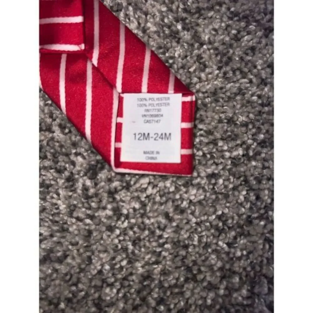 NWOT baby boy red/white strip clip on size‎ 12-24 months